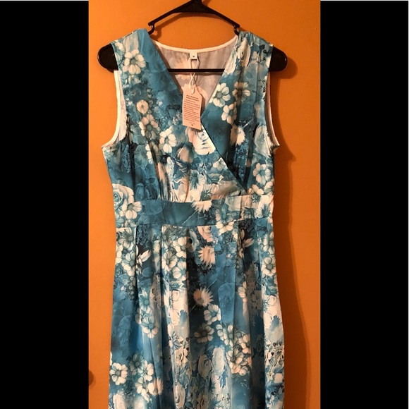 Floral empire waist dress - Picture 1 of 5